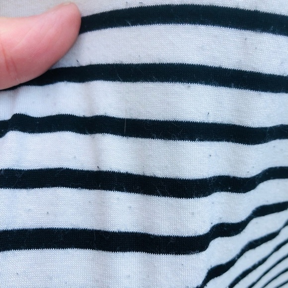 Cielo size Medium black & white stripe pull on maxi skirt with stretch - Picture 6 of 8